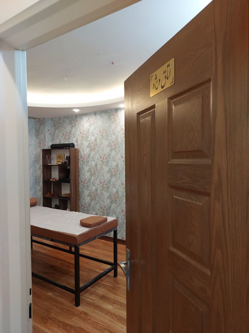 سالن تخصصی ماساژ و سلامتی متین زیبایی و بهداشت سالن تخصصی ماساژ و سلامتی متین زیبایی و بهداشت
